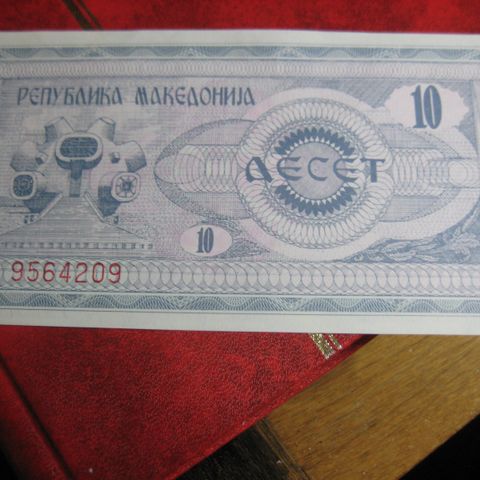 10 dinara Macedonia  unc