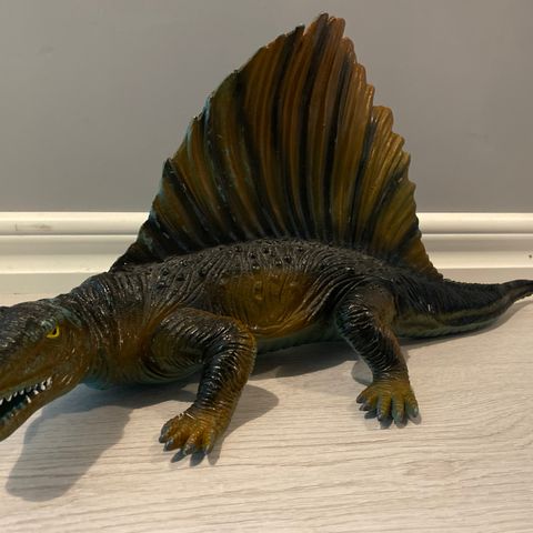 Dinosaur spinosaur
