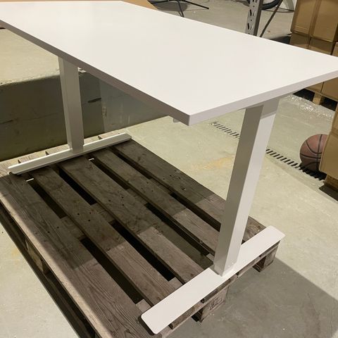 120x70 skarsta ikea kontorbord