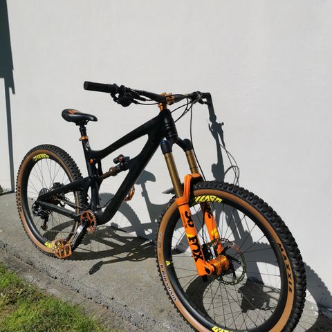 Santa cruz nomad CC 2015