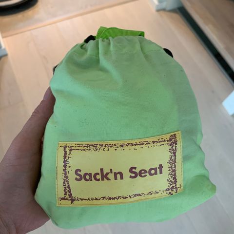 Sack’N Seat barnestol on the go