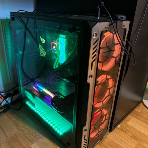 Superfin gaming PC