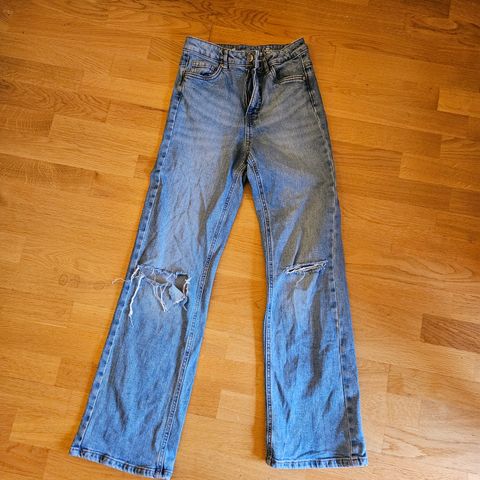 Jeans størrelse 158.