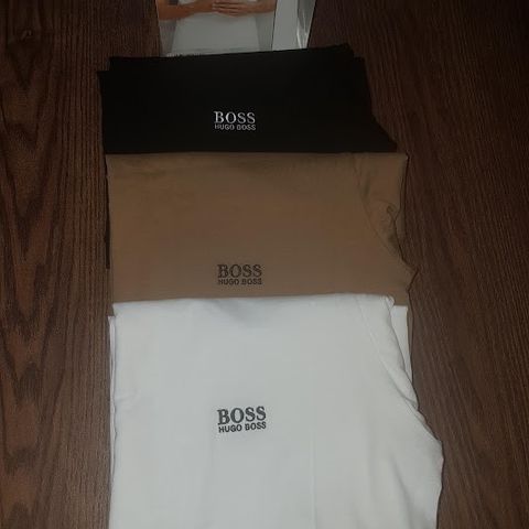 Hugo Boss t-shirt-3 pak str M. Regular fit, crew neck. Ny i eske.
