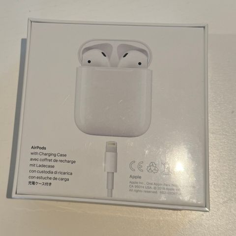 AirPods