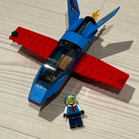 Lego city stuntfly