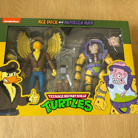 TMNT NECA Ace Duck and Mutagen Man