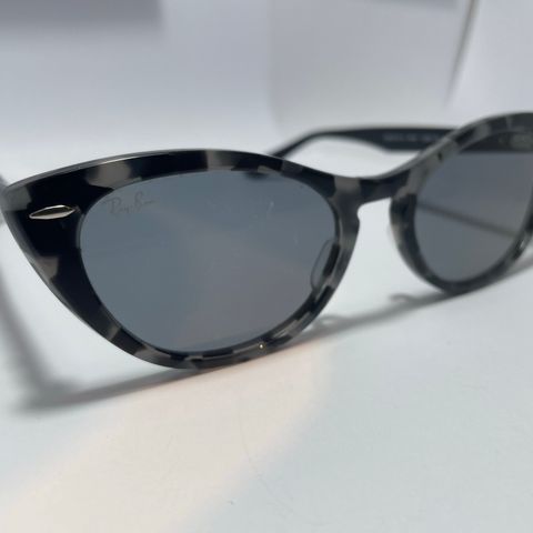 Ray-Ban RB4314 Nina 1250/y5 Solbriller