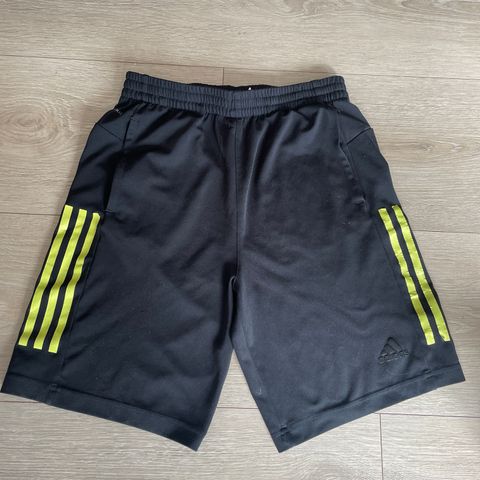 Treningsshorts Adidas