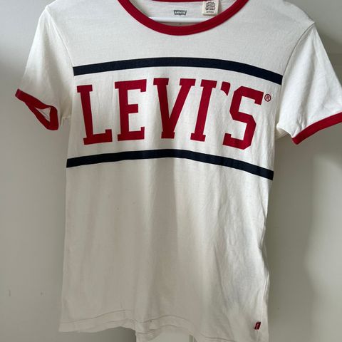 T-skjorte fra Levis