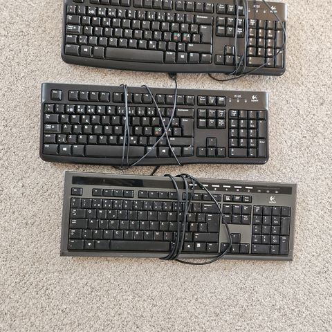 Logitech tastatur x 2