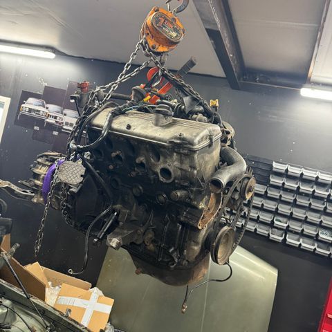 Bmw e28/e30 M10 motor