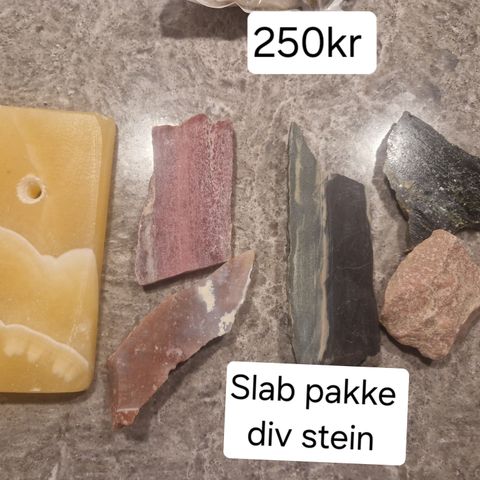 Slab pakke i stein