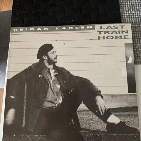 Reidar Larsen "Last train home". LP fra 1990.