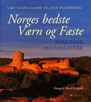 Bøker om norske festninger.