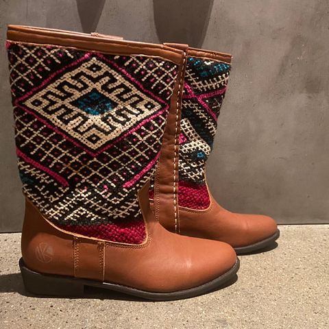 Kindred spirit boots