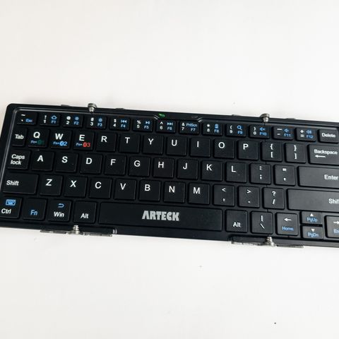 Trådløs sammenleggbar bluetooth tastatur