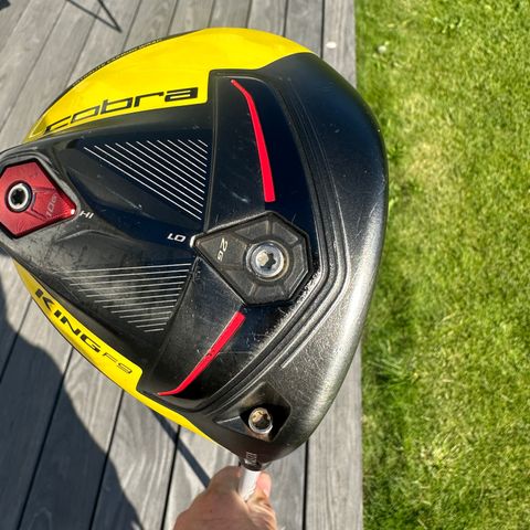 Cobra King F9 Speedback Driver  - Junior  lengde to forskjellige skaft