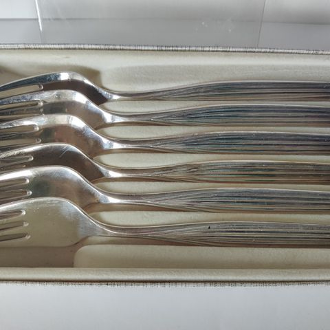 Line - 6 stk spisegafler - sølvplett bestikk
