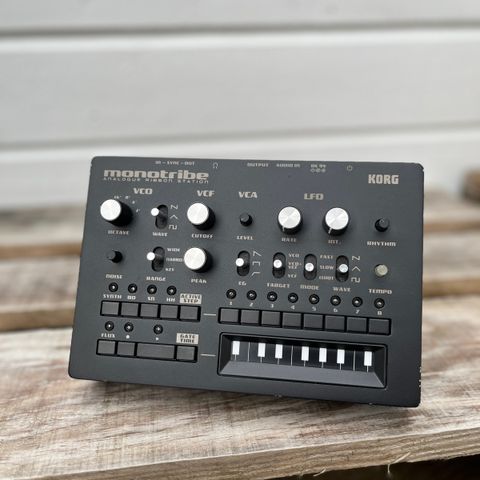 Korg Monotribe analog synth