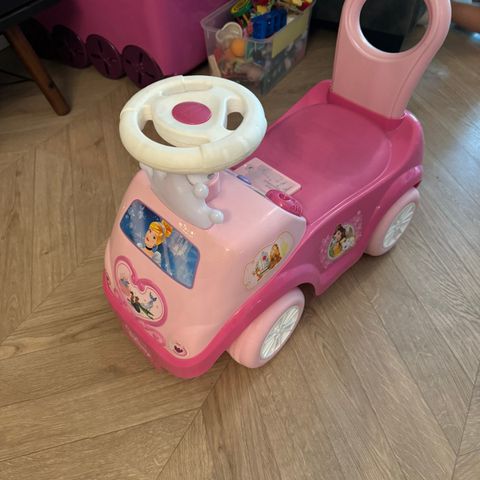 Prinsessebil/løpebil