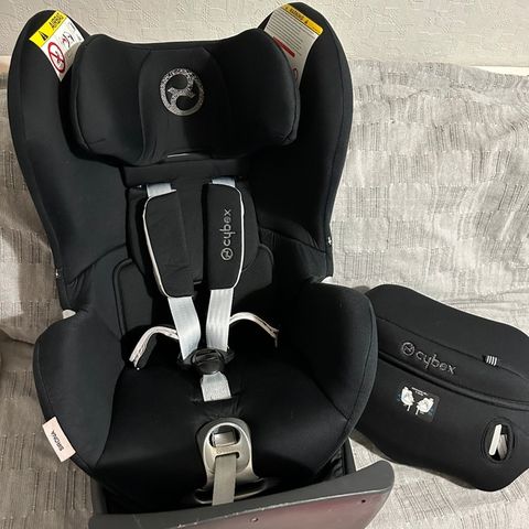 Bilsete Cybex SIRONA Platinum 360 grader med isofix.