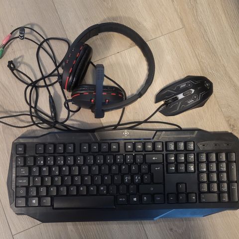 Deltaco tastatur m/mus og headset