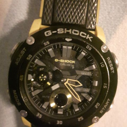 Tøff klokke, Casio G-Shock Carbon Core Guard.