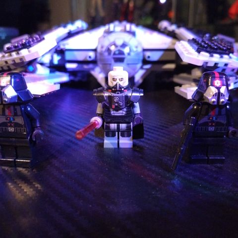 LEGO/The Old Republic Sith Fury-class Interceptor komplett!