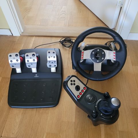 Logitech G27 ratt og gir kan levere i Oslo