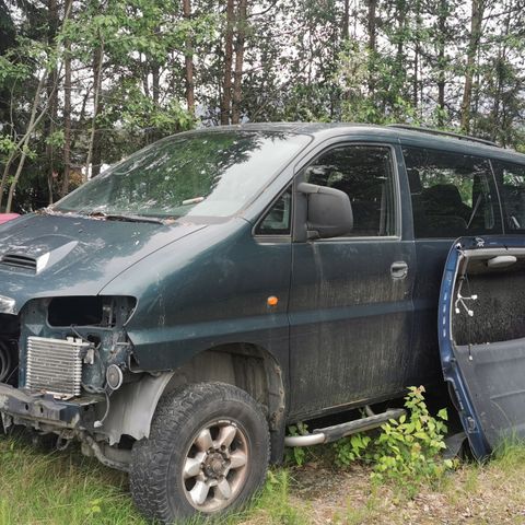 Hyundai H1 4x4  2003 mod