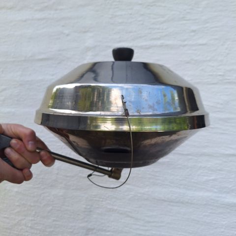 Magma Original Marine Kettle kullgrill inkl. monteringsbrakett