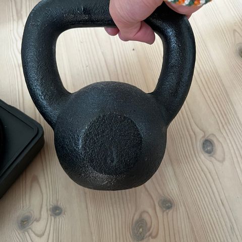 8 KG Kettlebell