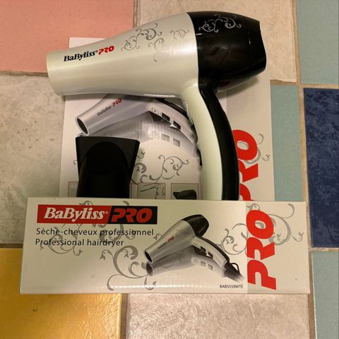 Babyliss Pro hårføner