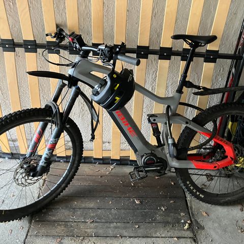 Utleie av El-sykkel (fulldempet stisykkel) - Haibike Almtn 6.0 XL