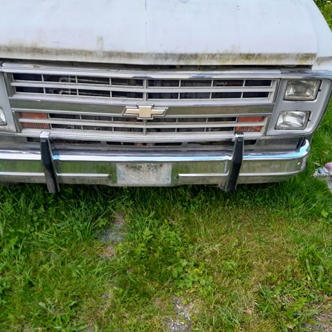 Chevrolet Van støtfanger foran