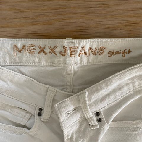 Mexx - jeans - hvit bukse str 28