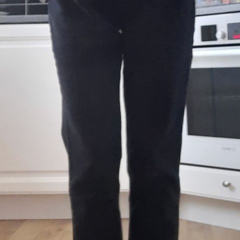 Ny svart bukse, strl.S/M