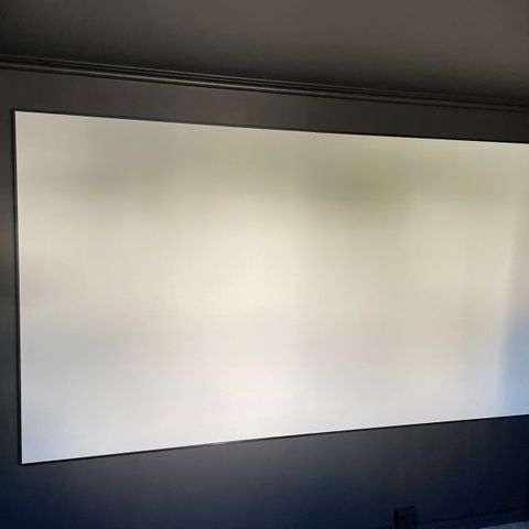 Grandview rammelerret 120" - Lydtransparent