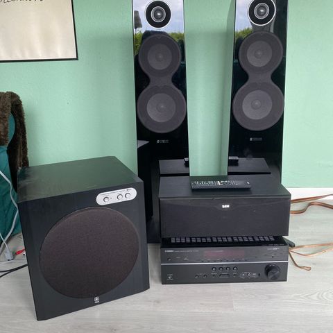 Yamaha Stereoanlegg m\ subwoofer