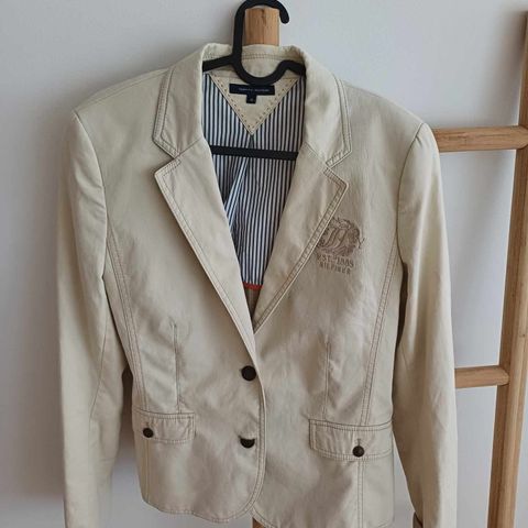 Tommy Hilfiger blazer (størrelse 10=M)