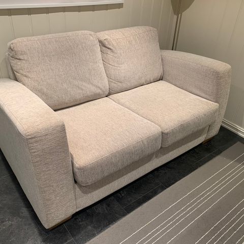 Pent brukt 2 seter sofa