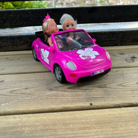Barbie bil med dukker