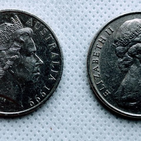 2 mynter fra Australia med Elisabeth 2