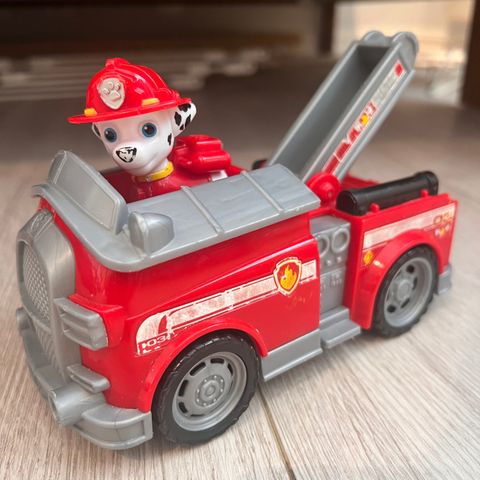 Marshall - Paw Patrol - standard brannbil med figur