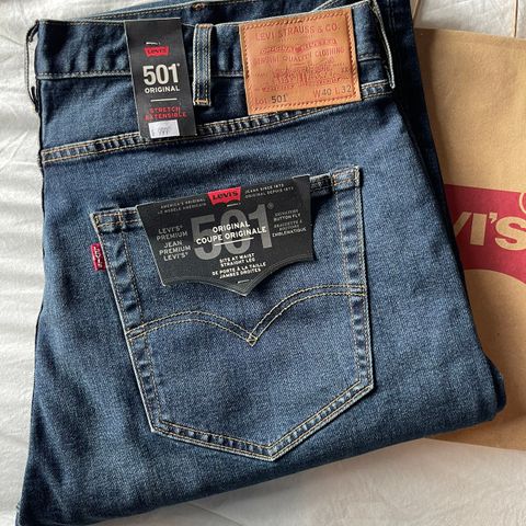 Helt ny Levis 501 Jeans, Størrelse W40 L32, straight legs