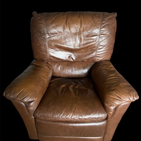 Natuzzi skinn recliner.