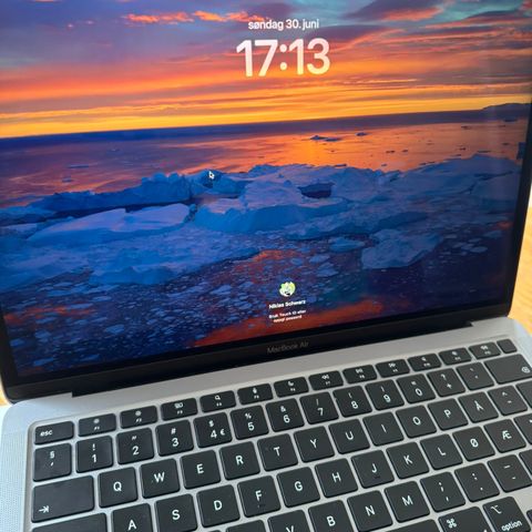 Macbook Air 2020 M1