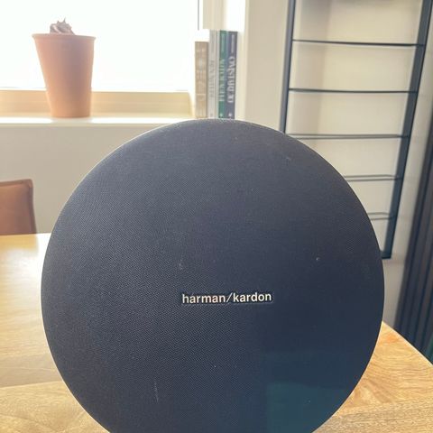 Harman kardon onyx studio 4