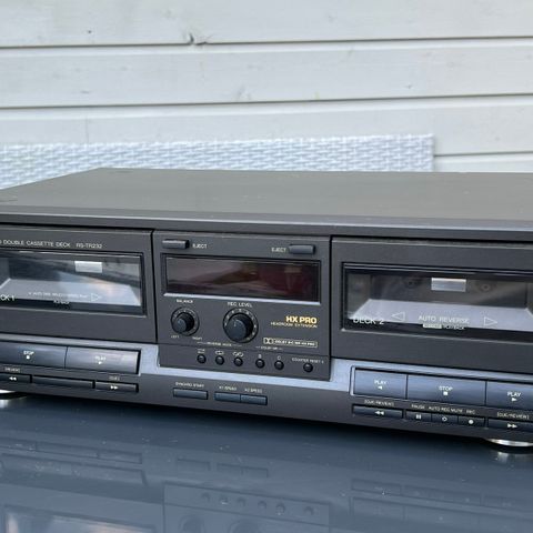 Technics dobbel kassettspiller - RS- TR232